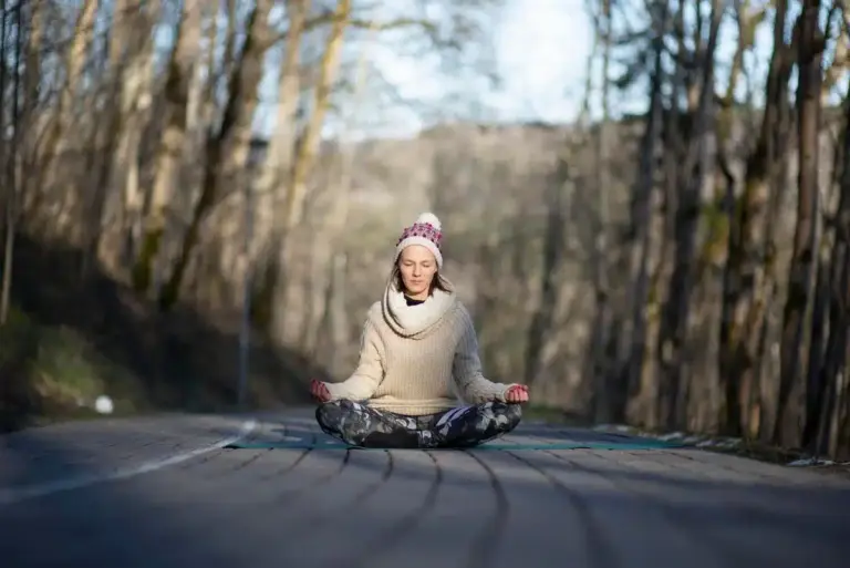 connection-between-mindfulness-and-emotional-intelligence